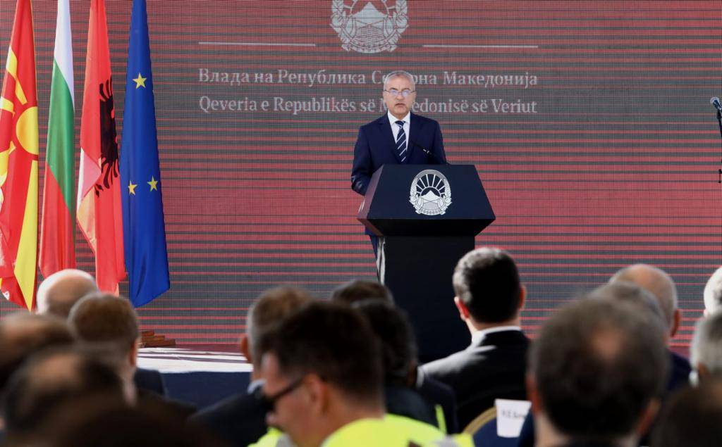  Гълъб Донев 